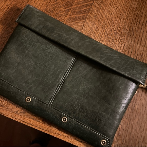 Joy Susan Convertible Crossbody Wristlet: Fold-Over Vegan Dark Jade - Picture 4 of 5